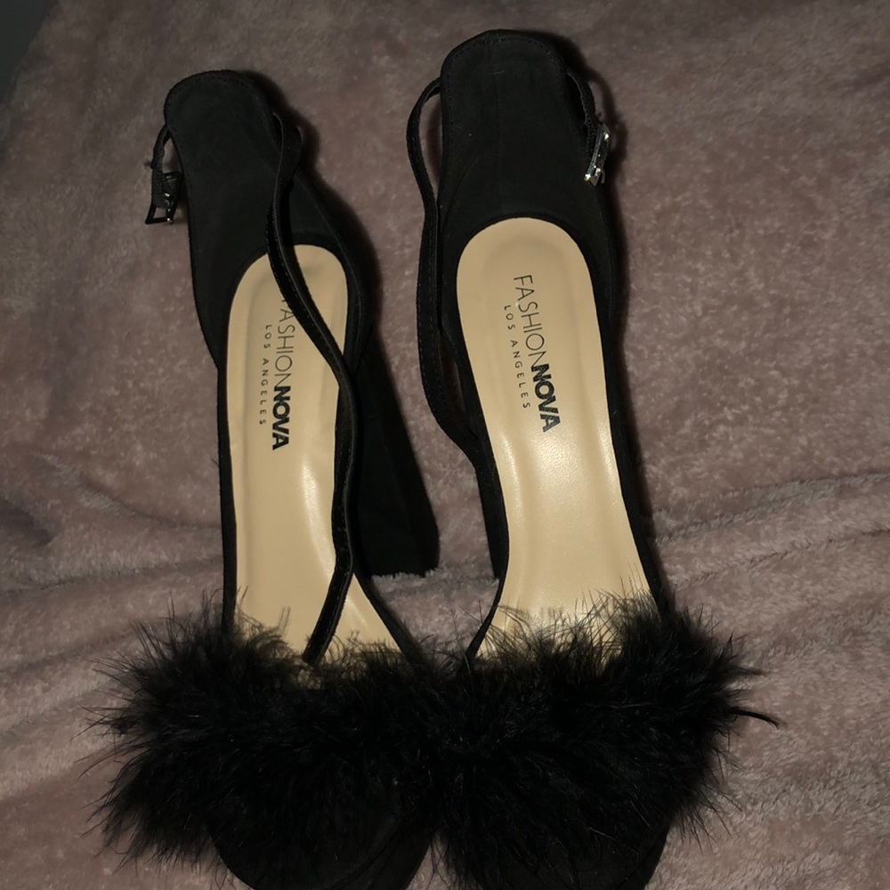 Shoes - Picture 2 of 3